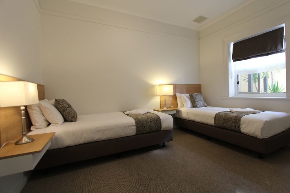 Bay 10 - Suites And Apartments Port Lincoln Eksteriør billede