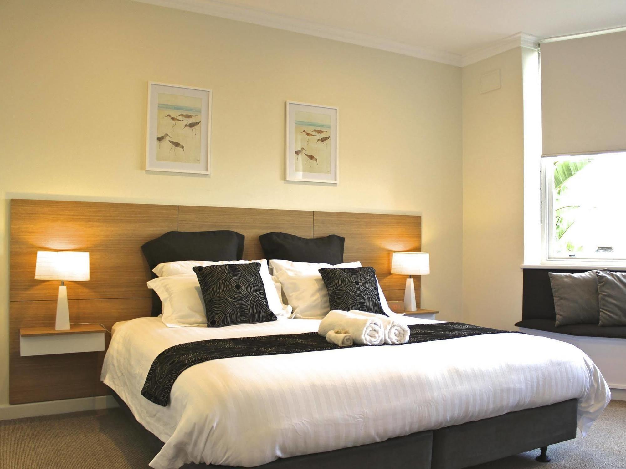 Bay 10 - Suites And Apartments Port Lincoln Eksteriør billede