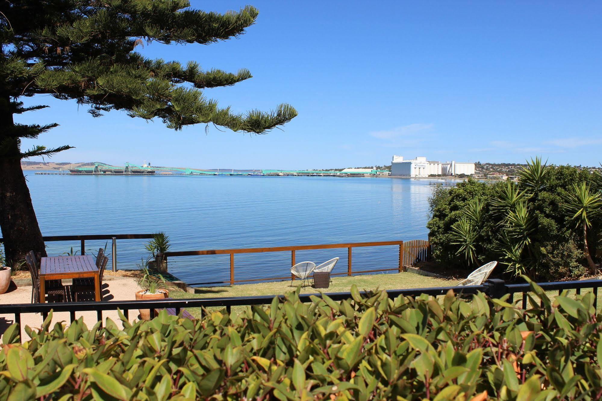 Bay 10 - Suites And Apartments Port Lincoln Eksteriør billede